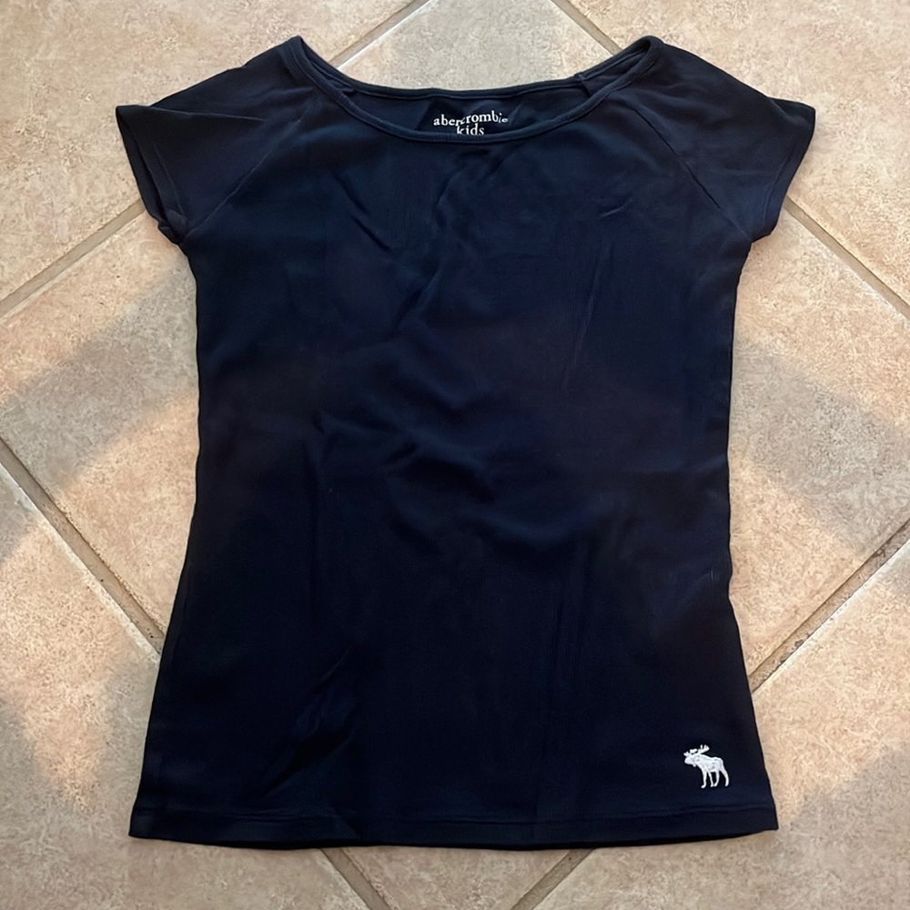 Abercrombie shirt *not in stores anymore*